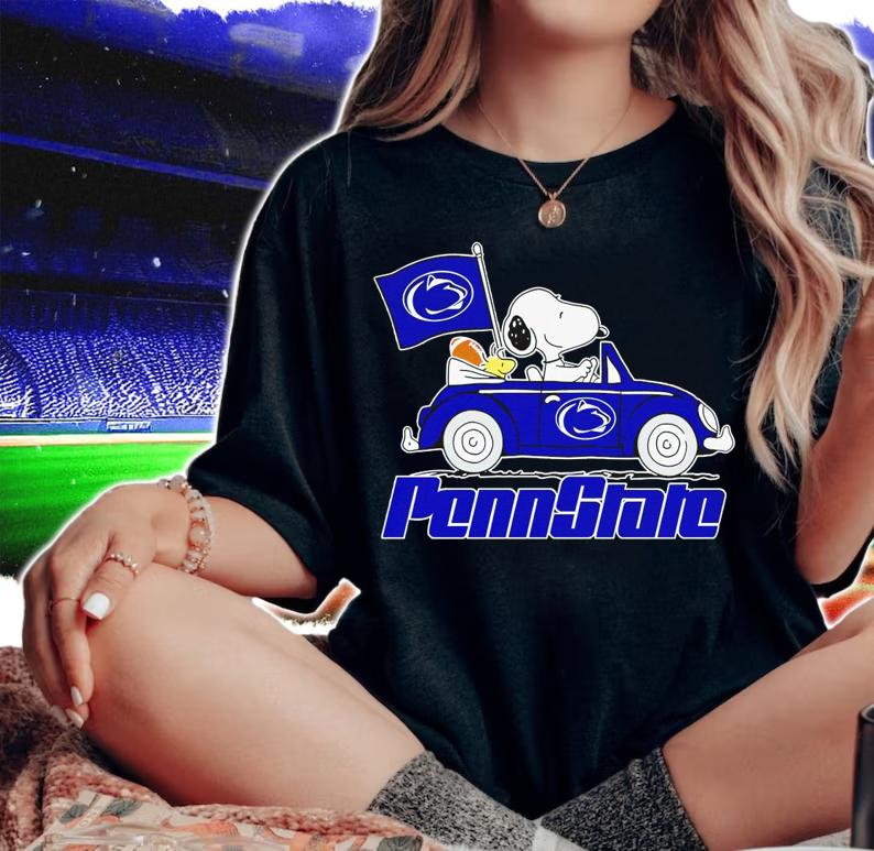 Snoopy And Woodstock Driving Car Penn State Nittany Lions Flag t-shirt