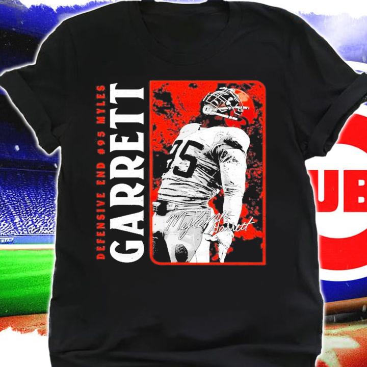 Defensive End #95 Myles Garrett Cleveland Football Shirt shirt