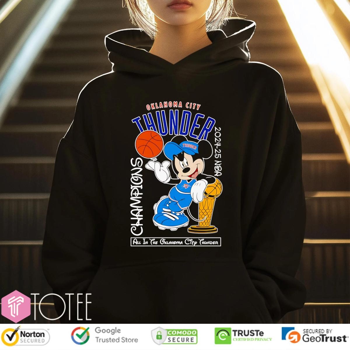 Sweatshirt Sweatshirt